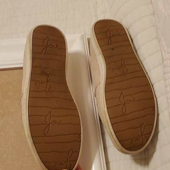 Joie cream snakeskin pattern slip on loafers size 5 - Picture 6 of 7